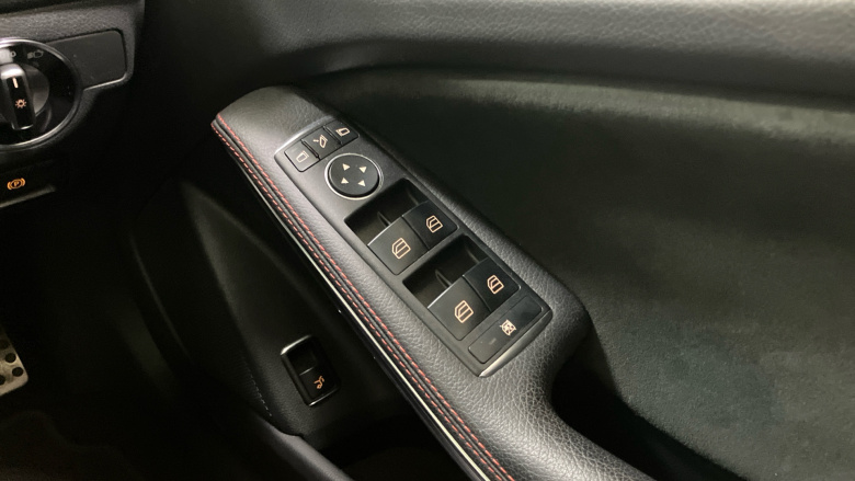 Mercedes-Benz GLA 250 4Matic AMG Line Premium Plus 5dr Auto Petrol Hatchback